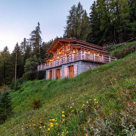 Chalet Fabulous Luxury Chalet W. Jacuzzi Sauna